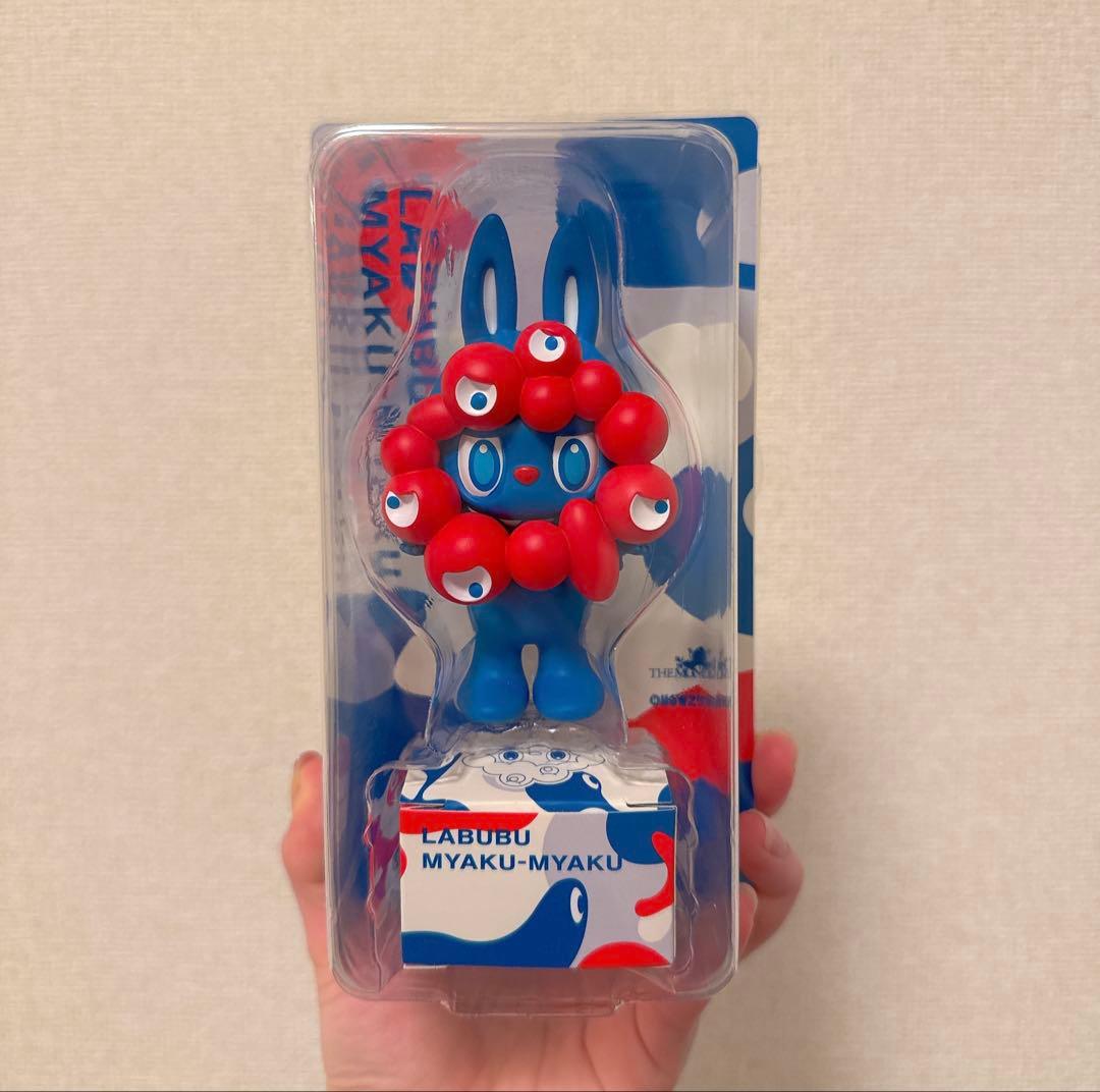 大阪関西万博限定LABUBU MYAKU-MYAKU ストラップ付きフィギュア Myaku-Myaku gets the Labubu treatment at the Osaka Expo - The