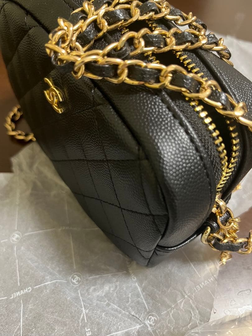 CHANEL ブラック キルティング チェーンショルダーバッグ ノベルティ