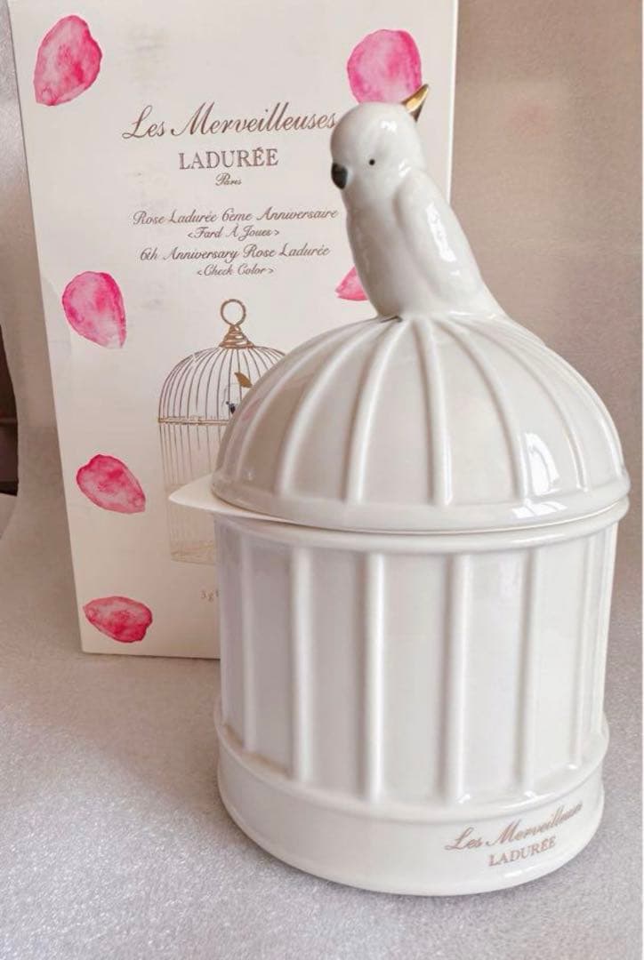 新品6TH アニバーサリー ローズ レ・メルヴェイユーズ ラデュレ101 チーク