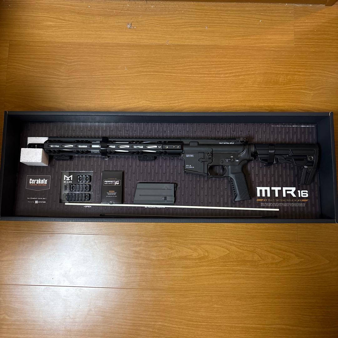 東京マルイ　MTR16 ガスブローバックライフル　中古品