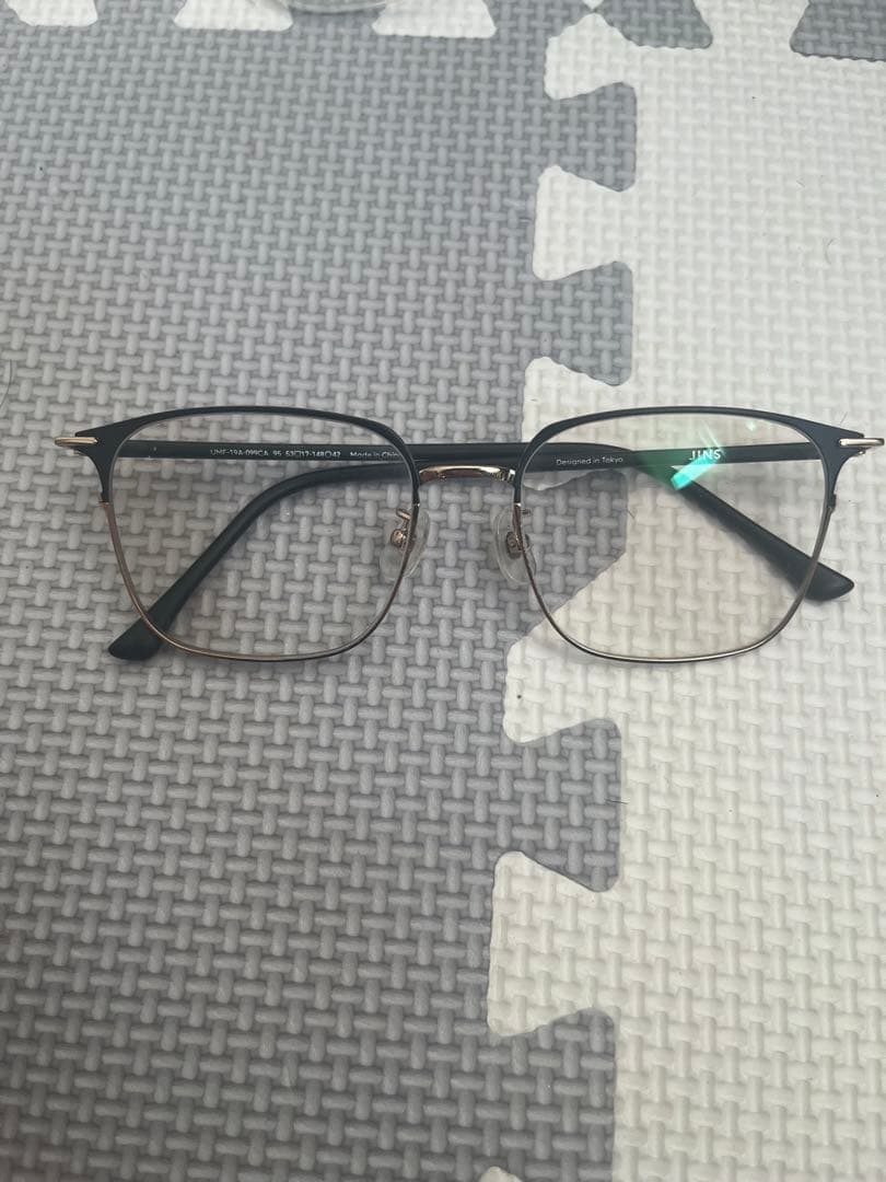 jins 調光レンズ メタルフレーム 四角形メガネ