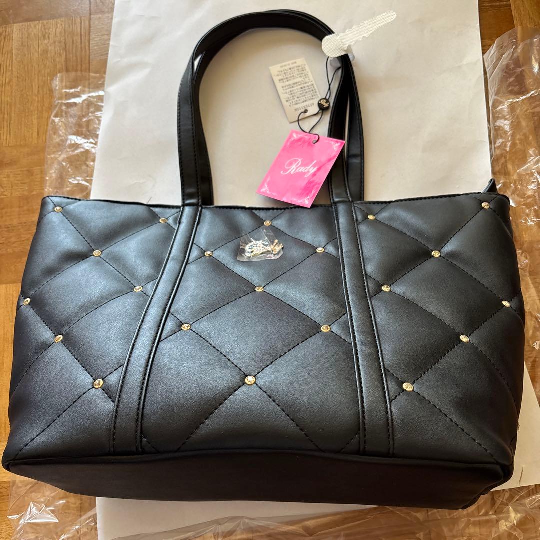 Rady レディ　キルティングストーントートバッグL Radyのフリマアイテム一覧