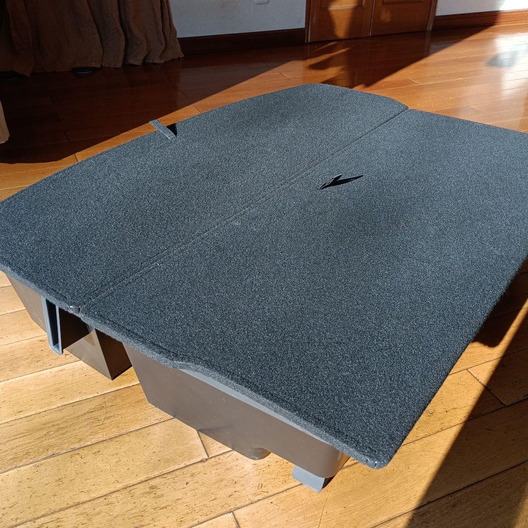 日産リーフ ZE1 純正　ラゲッジアンダーボックス　天板2枚付き