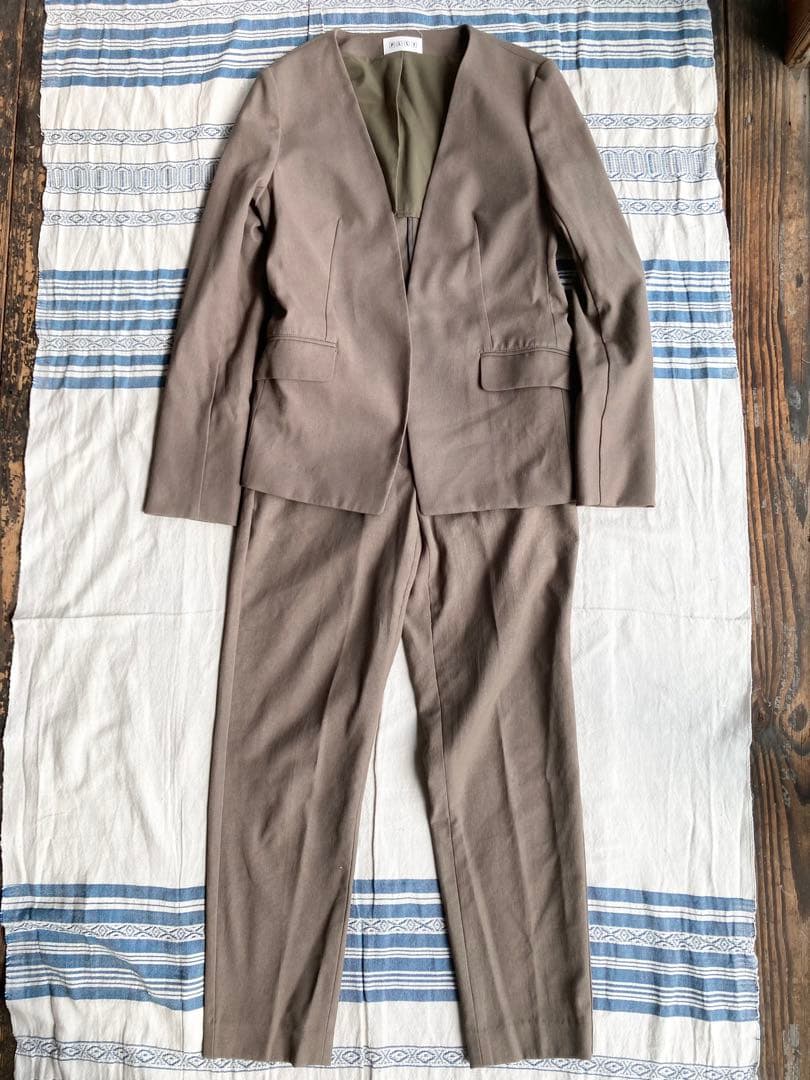 PLST リネンブレンド　カラーレスジャケット＆スティックパンツ