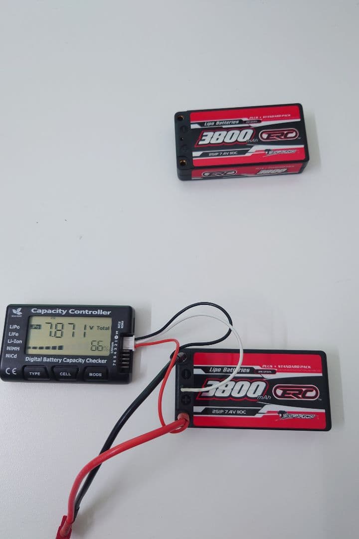 専用SUNPADOW 7.4V / 3800mAh / 110C リポバッテリー
