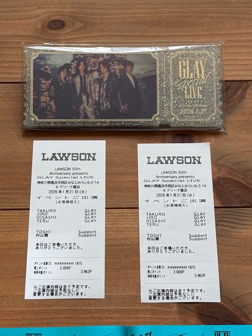 GLAY Special LIVE記念アクリルブロック&銀テープ&レシート - メルカリ