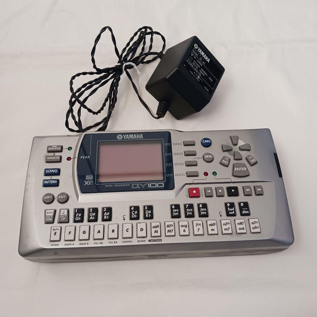 【中古】YAMAHA QY100