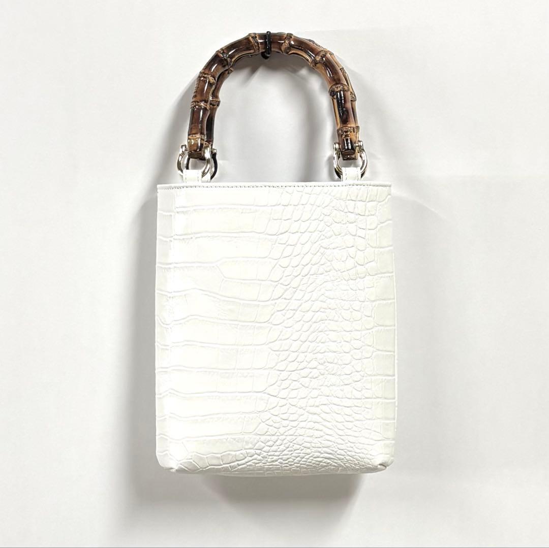 牛革クロコ型押し バンブー手提げ 小 白色 ◆ 竹手バッグ神輿祭り