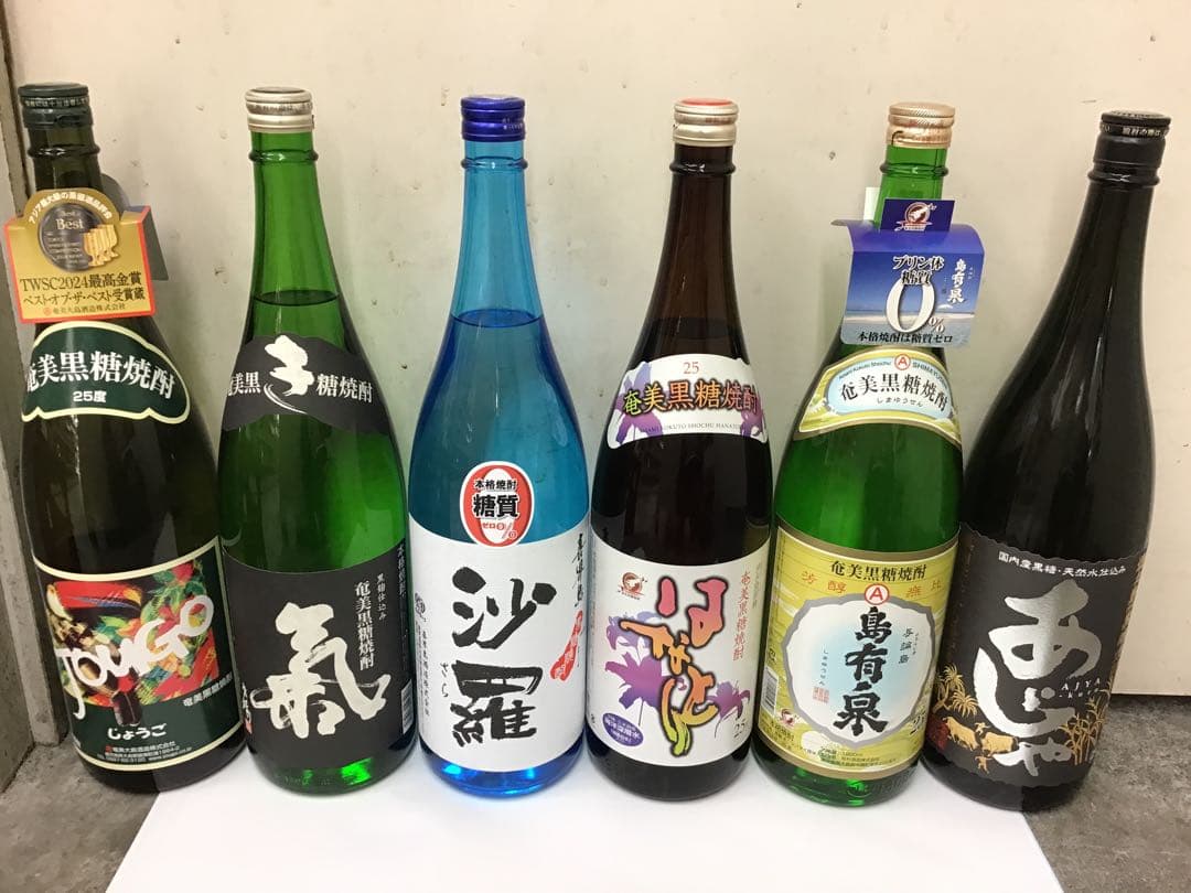【奄美群島（五島）】★★ 希少！ 黒糖焼酎　２５度 ★★ １．８L　６本セット