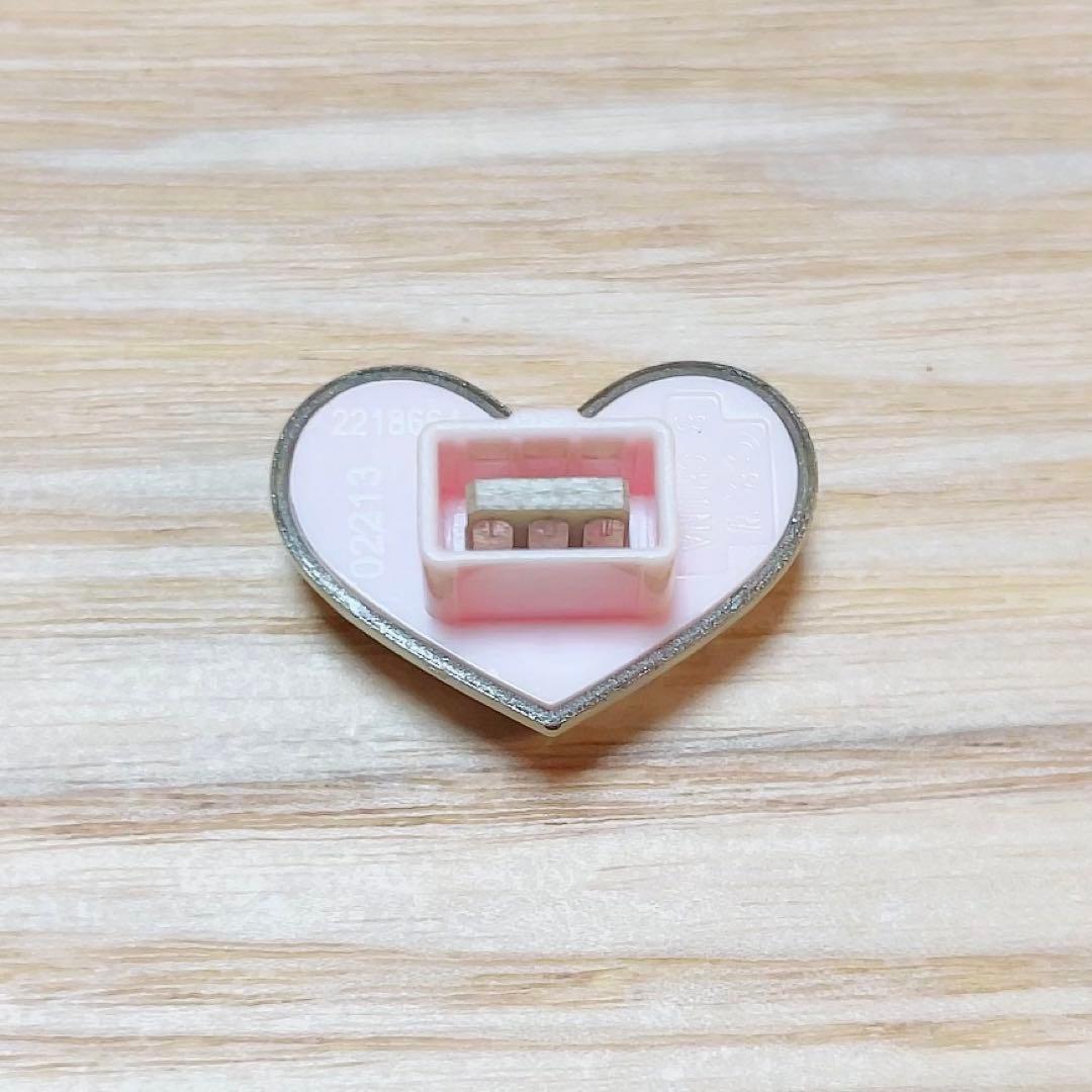 たまごっちp's ピース たまデコピアス なめこ - メルカリ