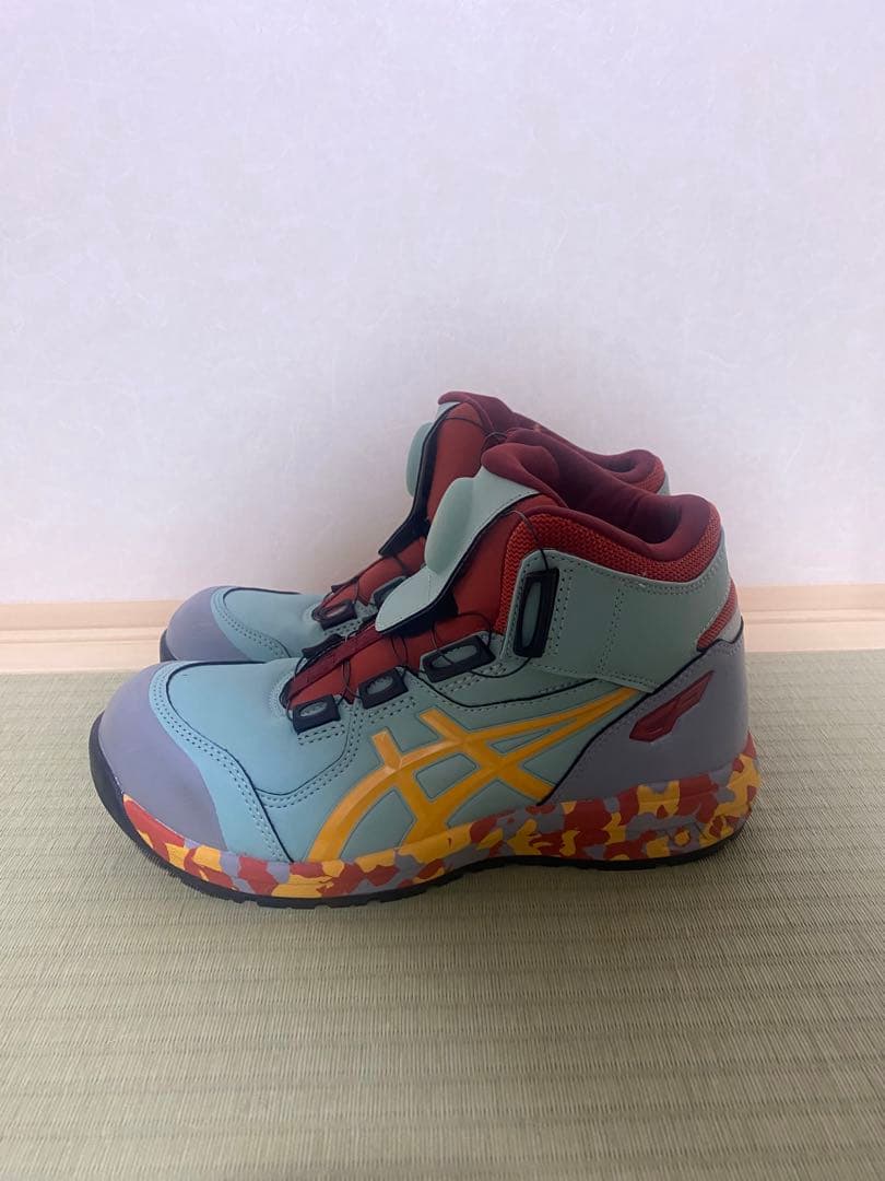 最終下げ　ASICS ハイカット安全靴 23.5cm