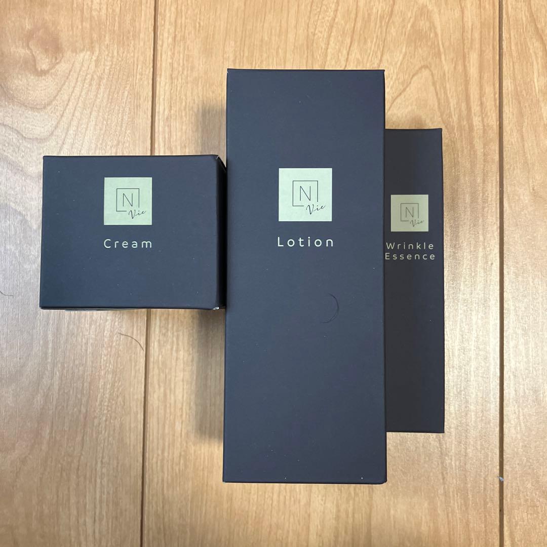 Nオーガニック Vie 3点セット(ローション、クリーム、エッセンス)