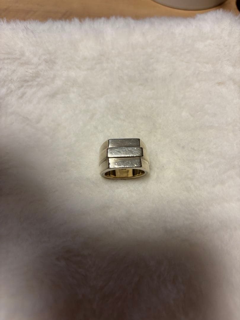 GUCCI シルバーリング