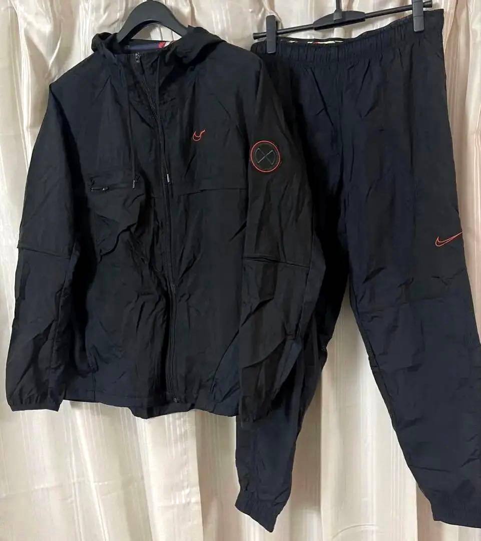 【最終価格】美品 NIKE ウィンドブレーカー 希少セットアップ M/Lサイズ！ 希少サイズ ナイキ ウインドブレーカー 上下セット ジャケット パンツ