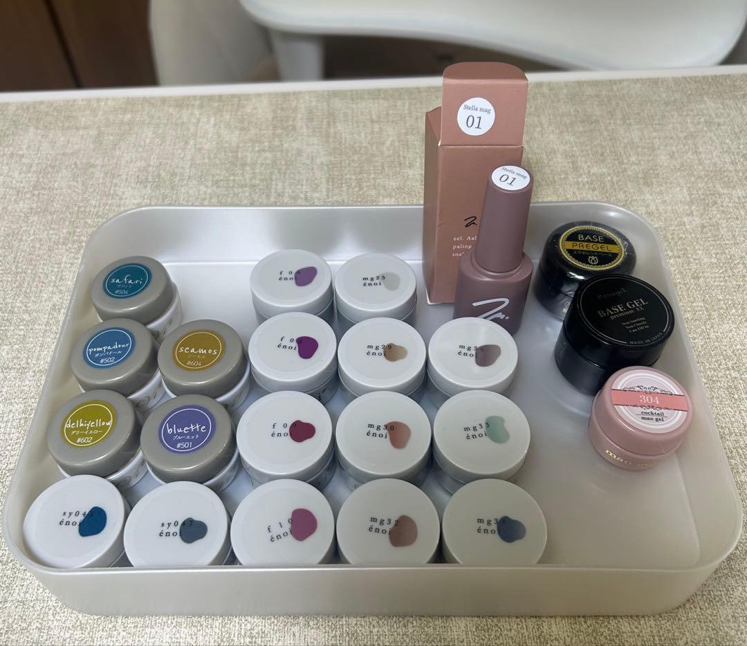 énoi 、Vi2ジェルネイルカラーセット 多色