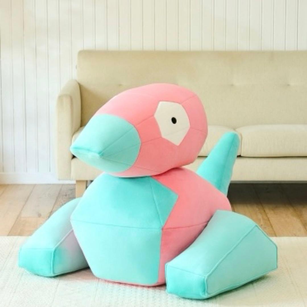 ポケモンセンター　ぬいぐるみ 等身大ポリゴン