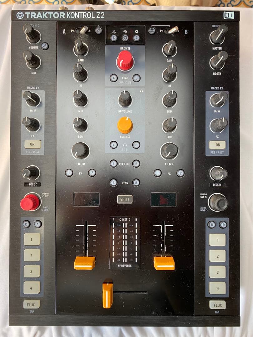 TRAKTOR KONTROL Z2②