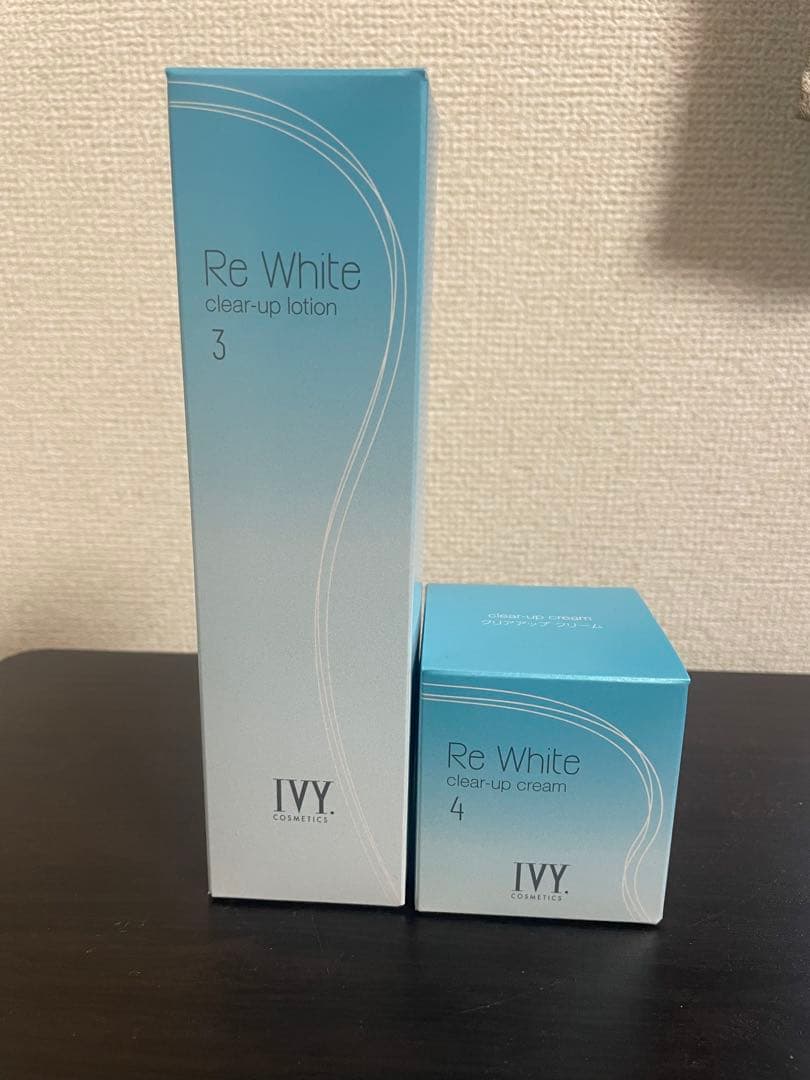 アイビー化粧品　リホワイトシリーズ