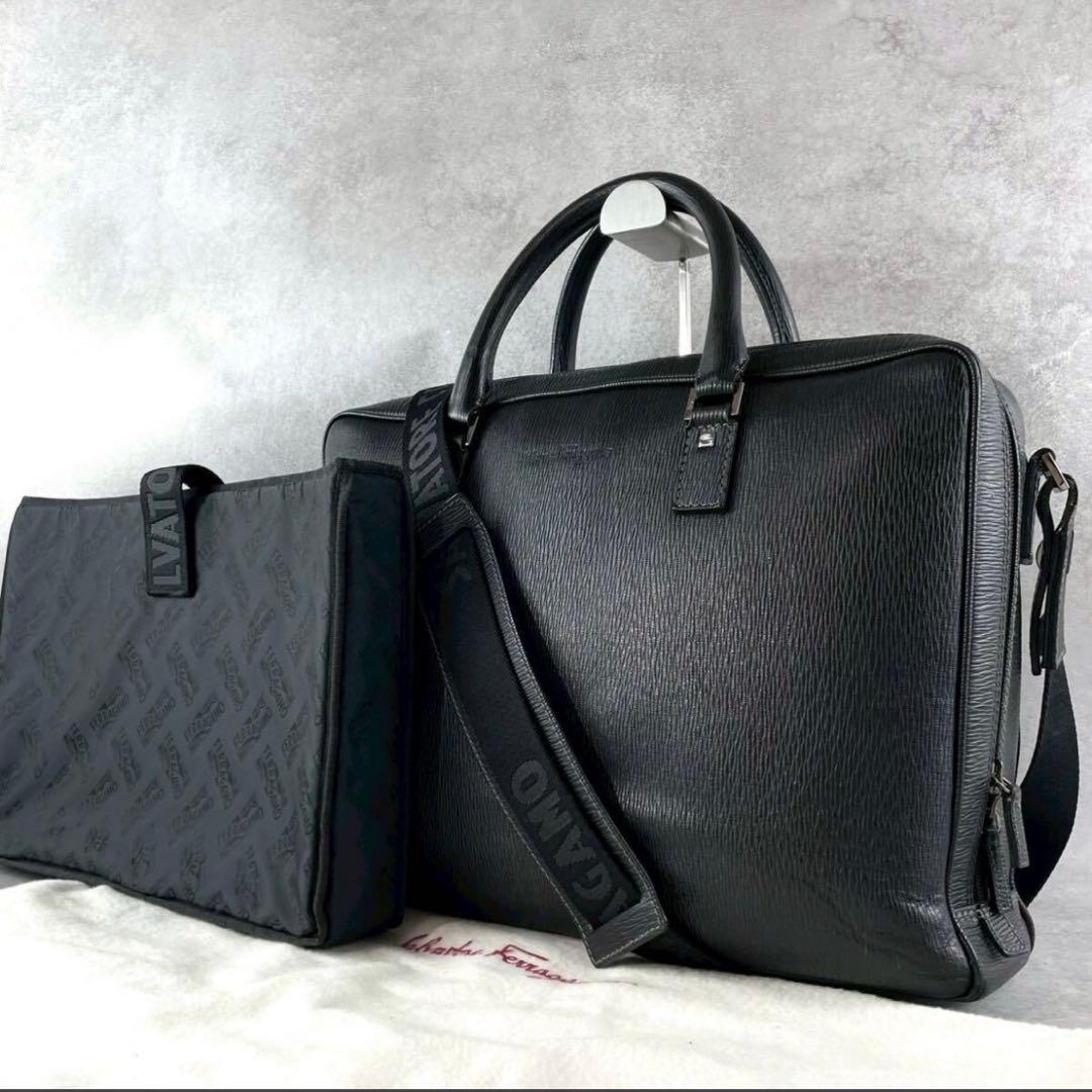 【美品】フェラガモ トートバッグ 2way ロゴ レザー 黒 大容量