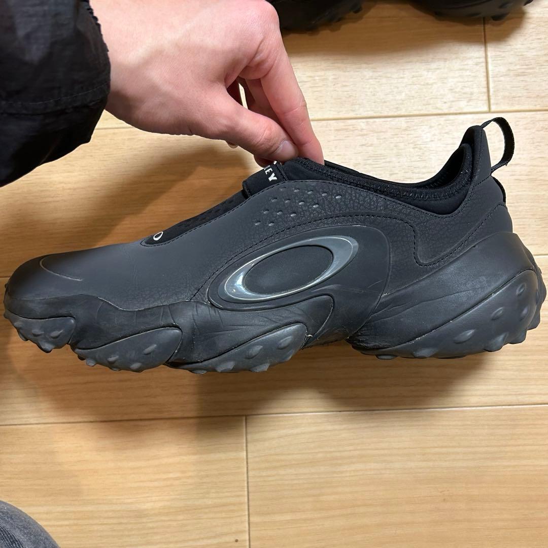 オークリー　OAKLEY EDGE ICON ブラック　27.5cm