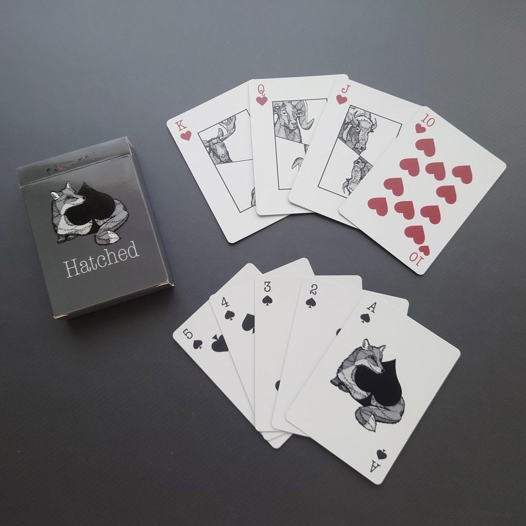 トランプ 動物イラスト Hatched Playing Cards - メルカリ