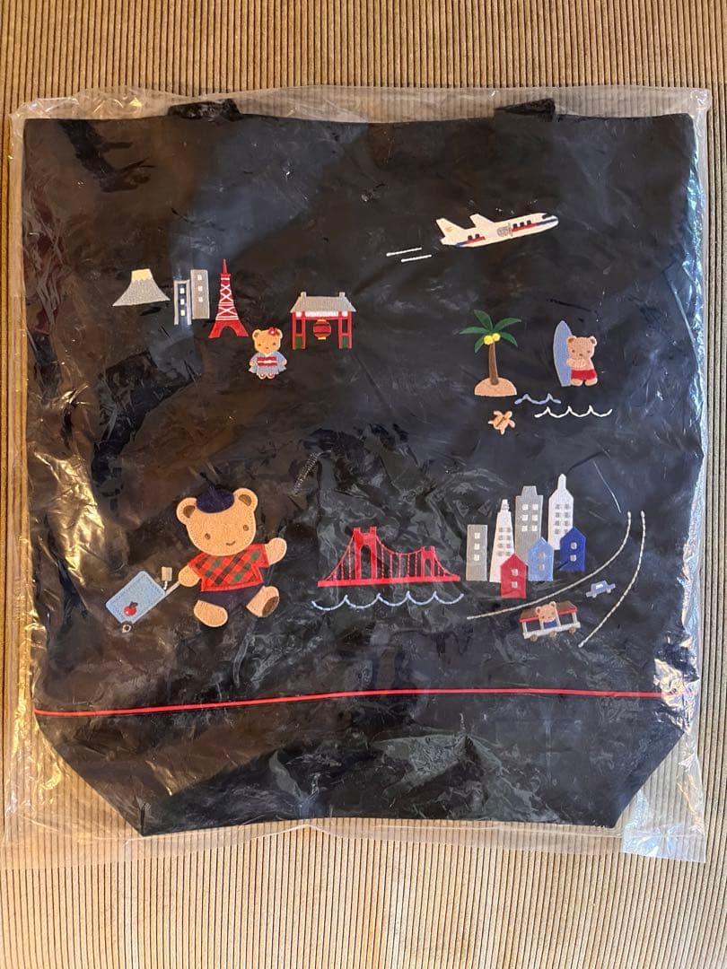 ファミリア×JALトートバッグ(未開封品) Amazon.co.jp: JAL国際線就航70周年ファミリア JALオリジナル縦型