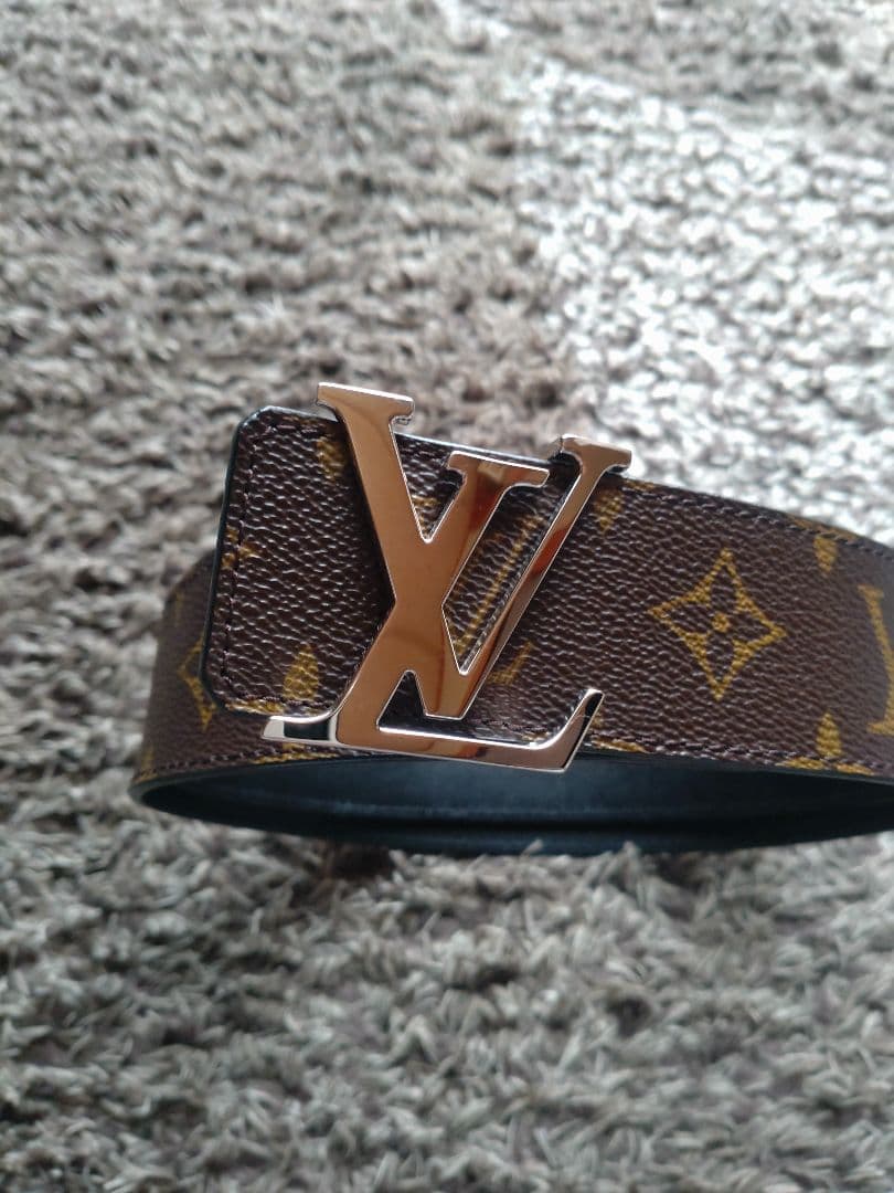 ルイヴィトン ベルト リバーシブル ヴィトン リバーシブルベルト プリティー スカート パンツ に (Louis