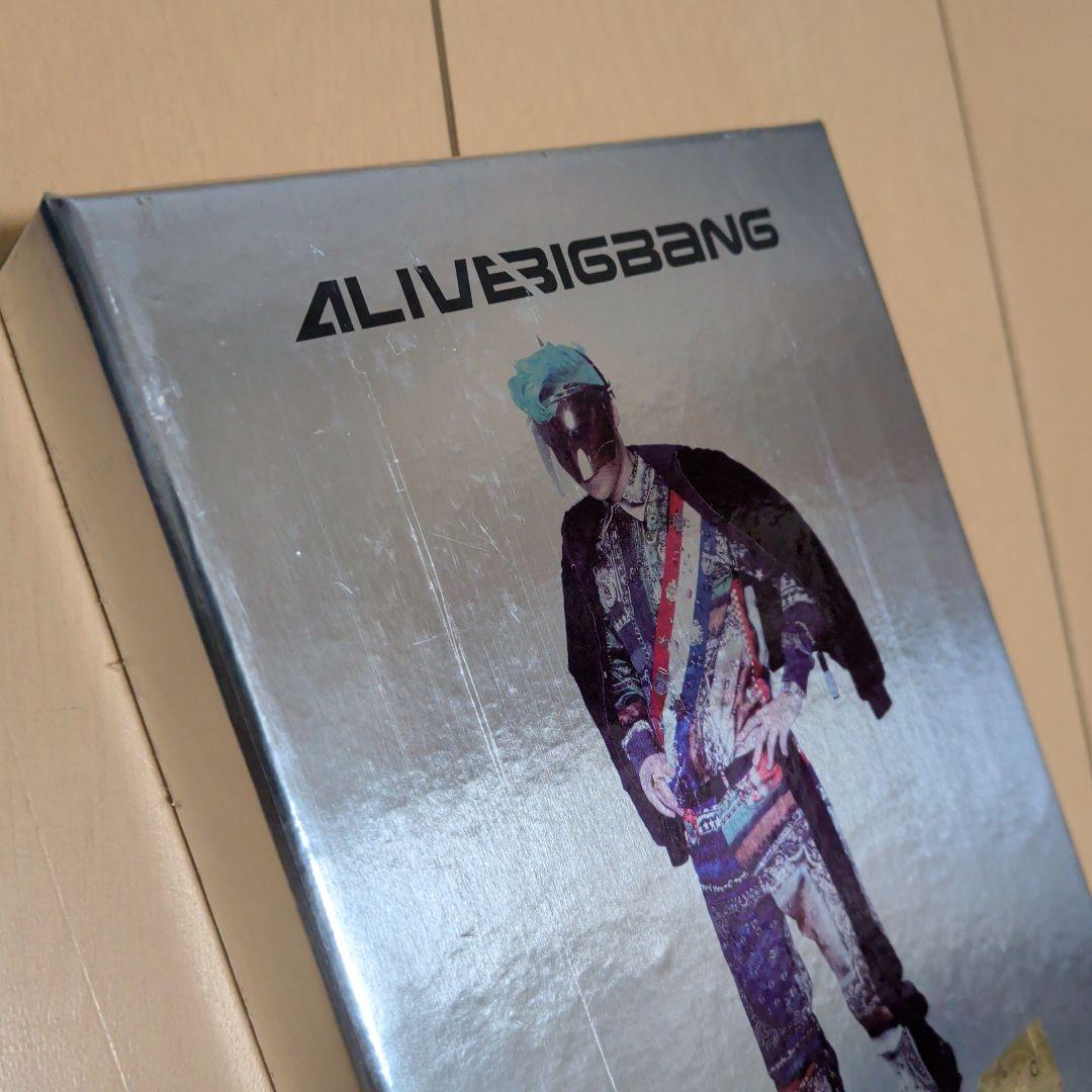 BIGBANG Album ALIVE TOP Ver. カード・外函のみ！！ - メルカリ