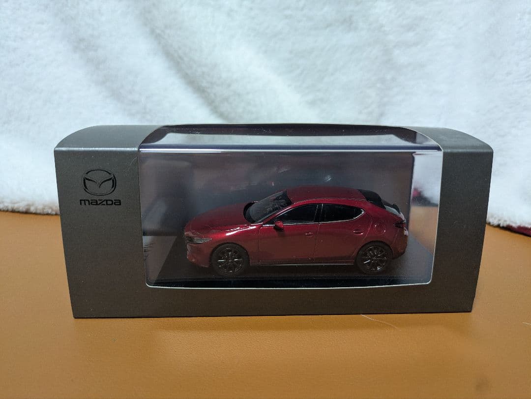 も*こ様 マツダ3 ファストバッグ ライセンスモデルカー