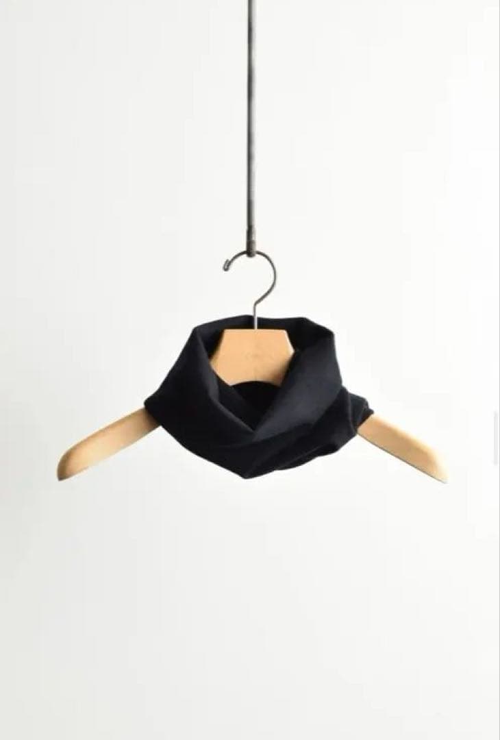 新品未使用 COMOLI 25AW カシミヤネックウォーマー ブラック