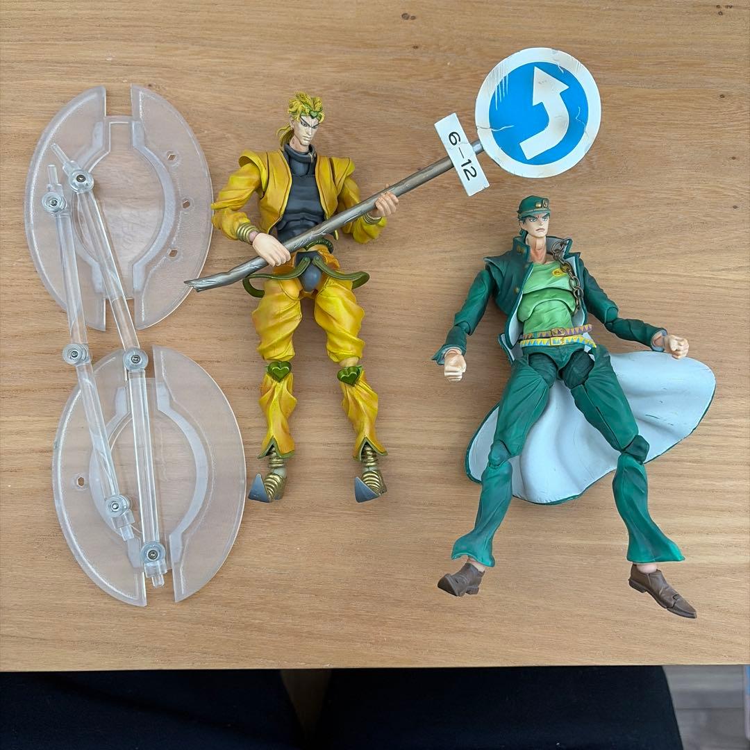 超像可動 ジョジョ 3部 DIO 空条承太郎 超像可動BIG『ジョジョの奇妙な冒険 第3部』 「空条承太郎」 / MEDICOS