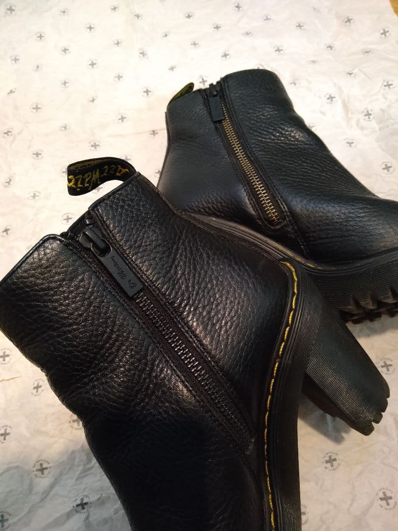 Dr.Martens ドクターマーチン サイドジップブーツ マグダレナ UK4