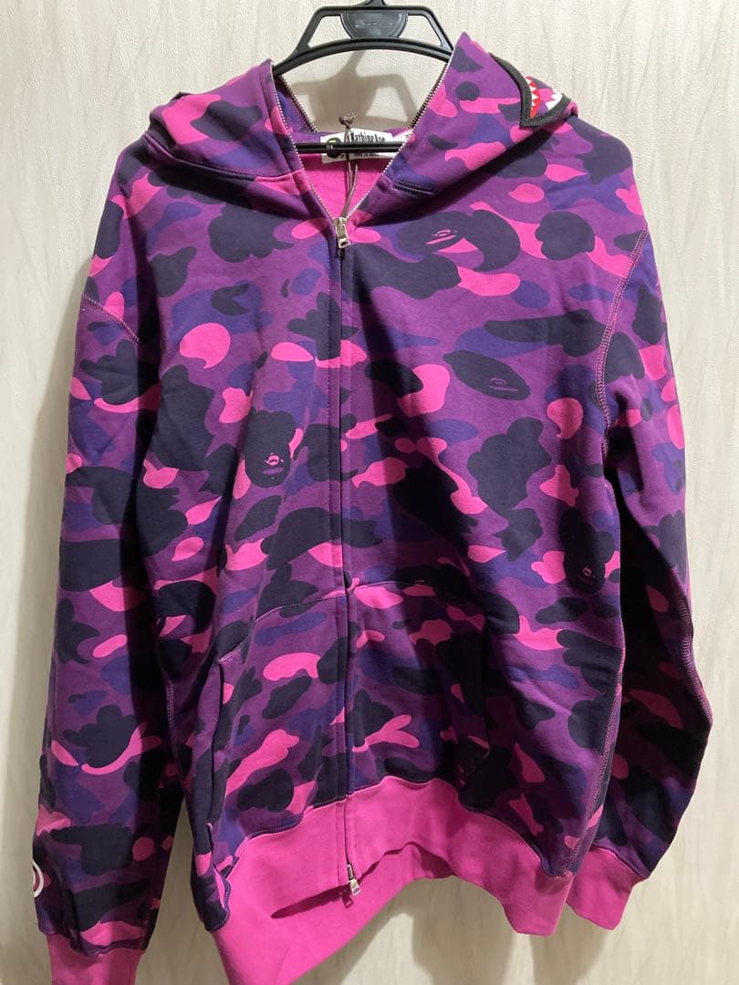 A Bathing Ape シャークパーカー　Mサイズ