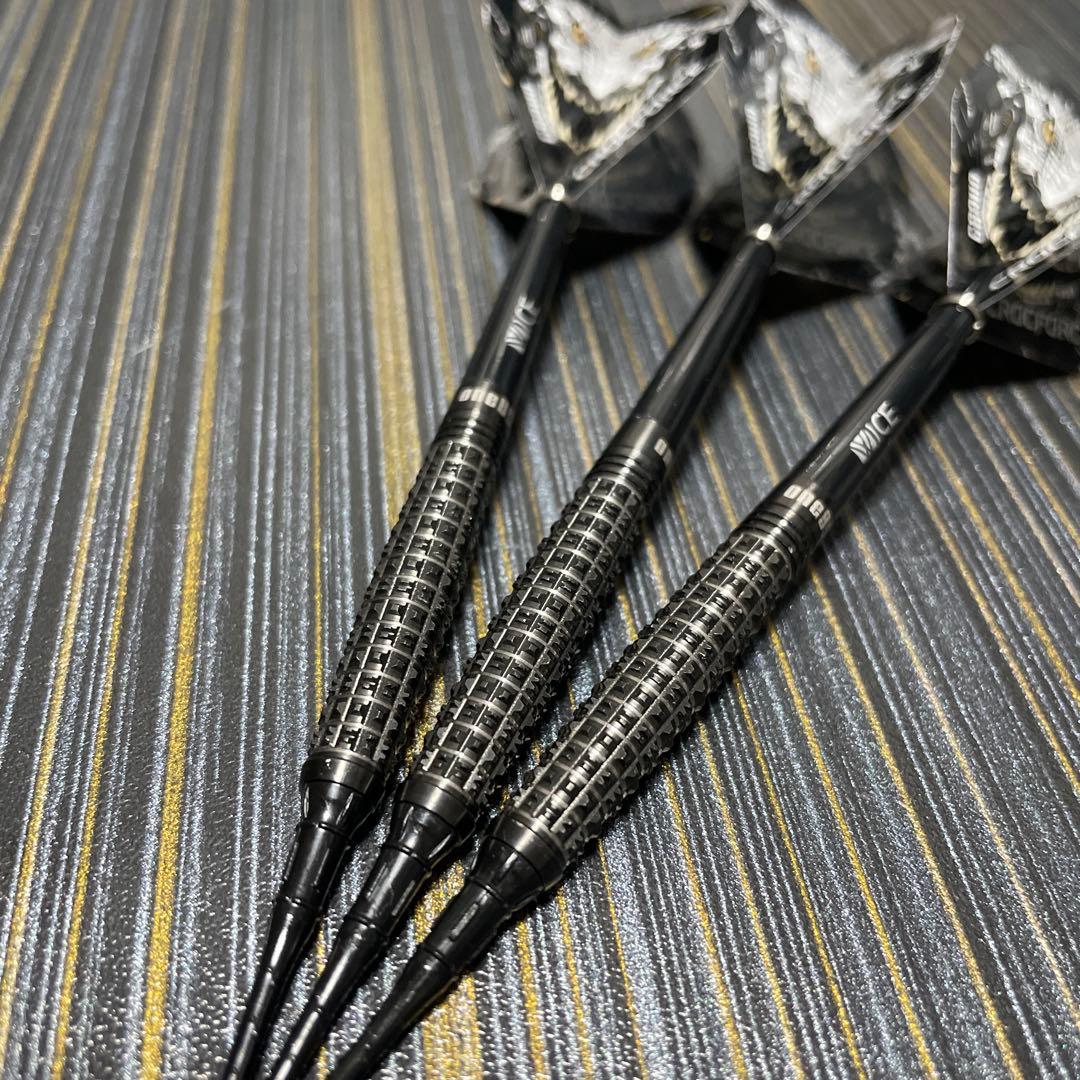 定価11000円 ソフトダーツ クロックフォース 18g CF4 カット強め