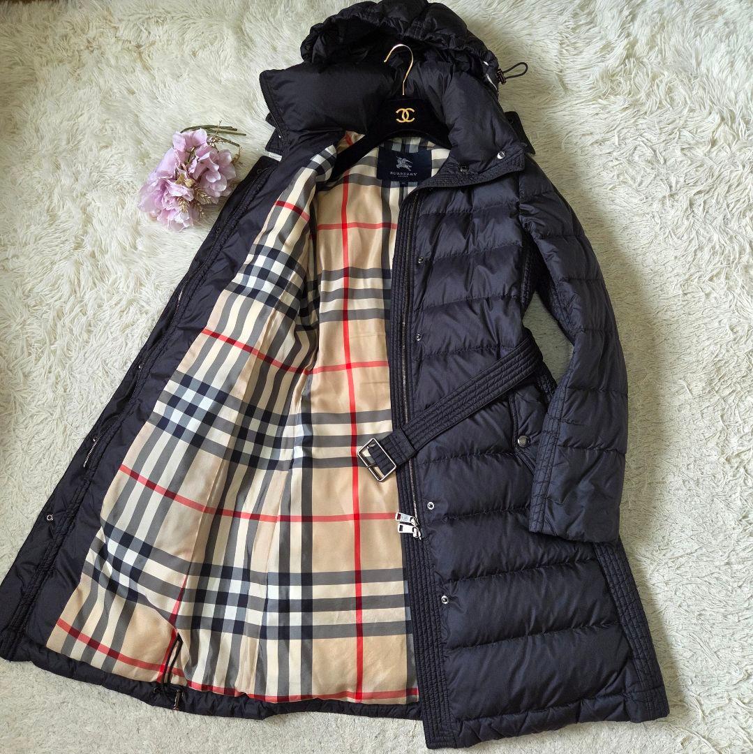 極美品 バーバリー ダウンコート ノバチェック フード ベルト M