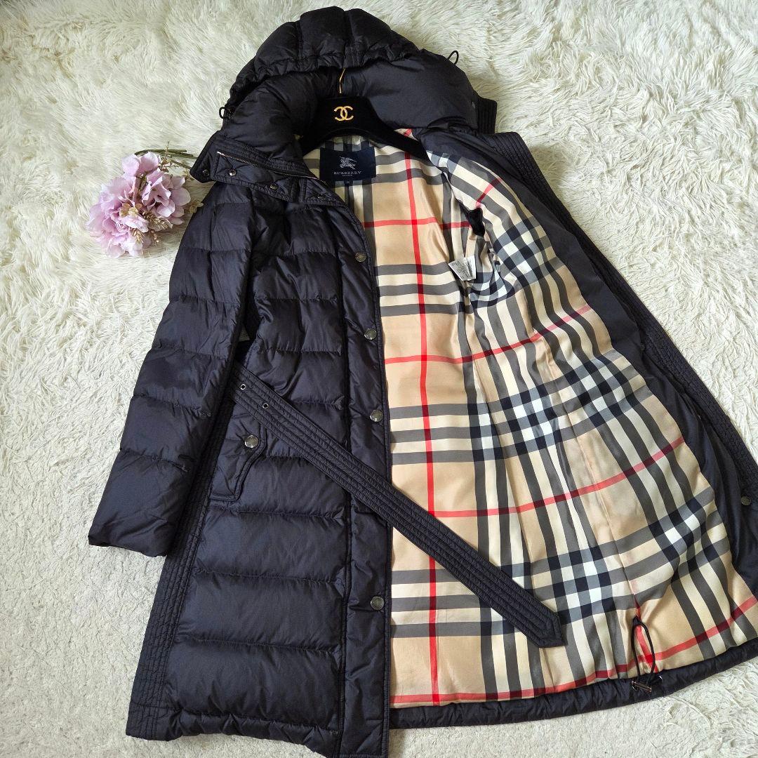 極美品 バーバリー ダウンコート ノバチェック フード ベルト M