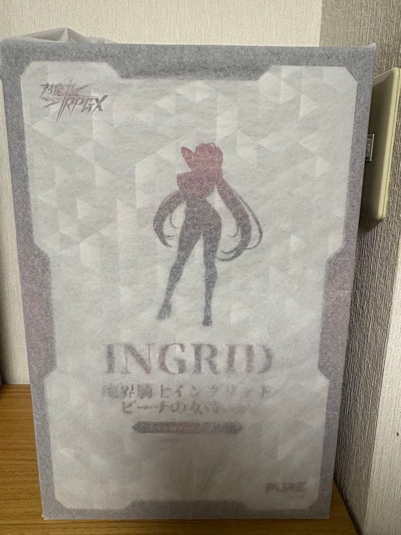 対魔忍　イングリッド　フィギュア