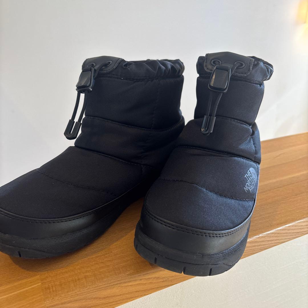 THE NORTH FACE スノーブーツ　ブラックショートブーツ　23センチ