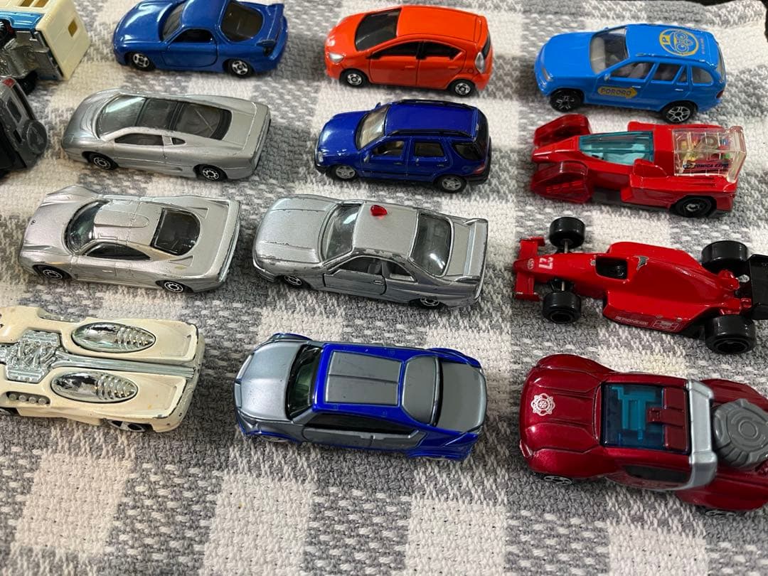 トミカ ミニカー まとめ売り バラ売り可 - メルカリ