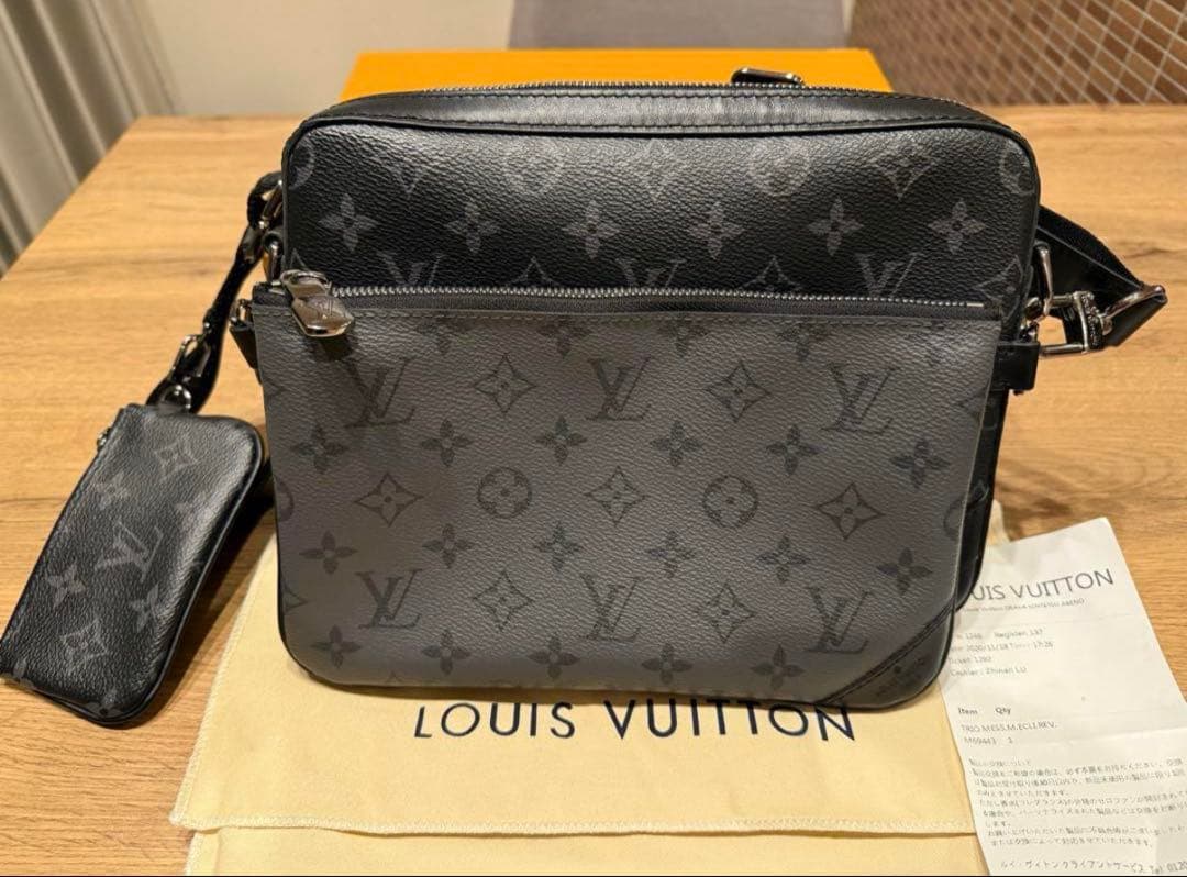LOUIS VUITTON トリオメッセンジャー