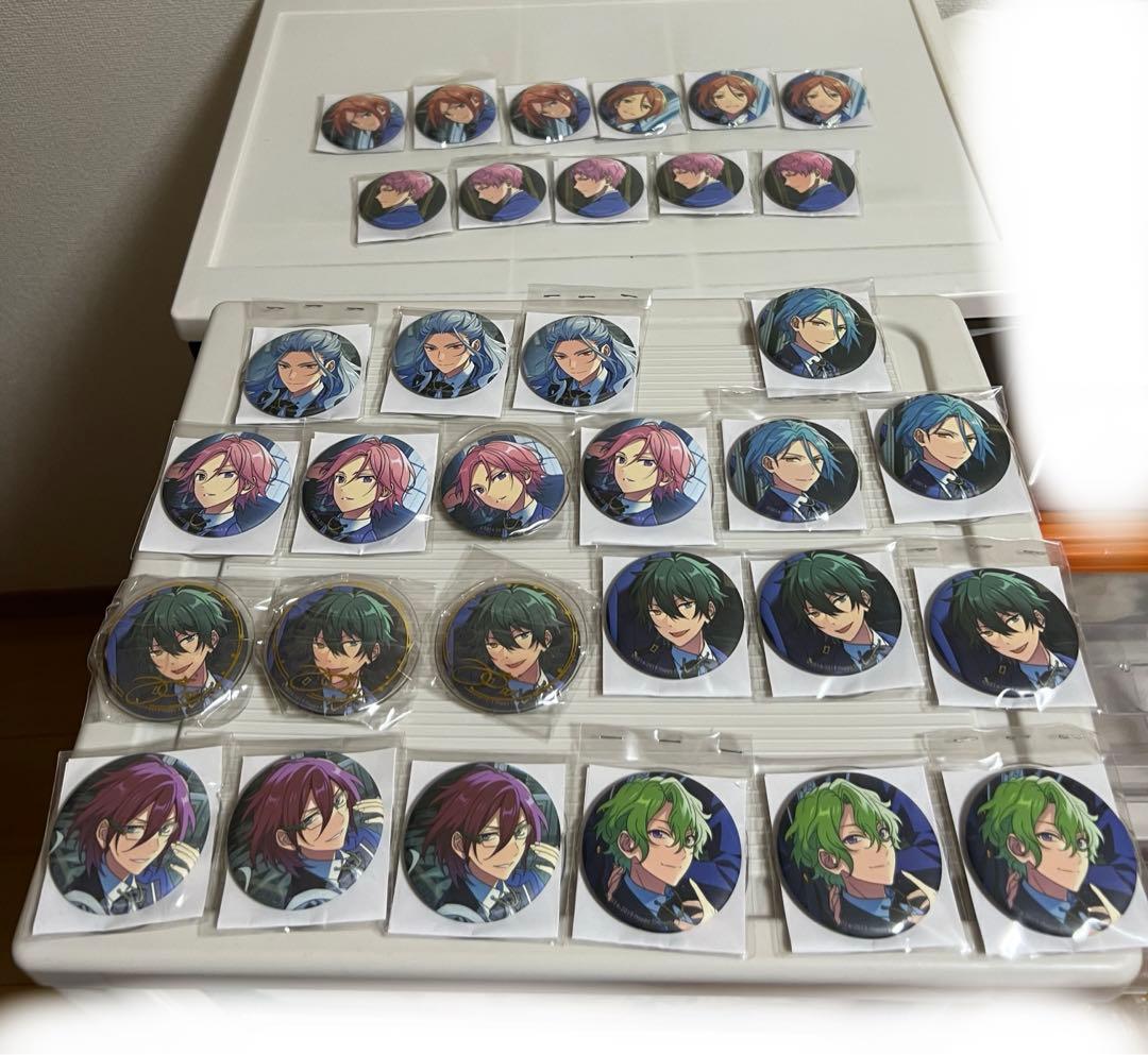 あんさんぶるスターズ！！ 5周年缶バッチ、三毛縞斑、巴日和、影片みか