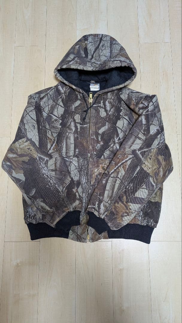 Carhartt　リアルツリー　アクティブジャケット