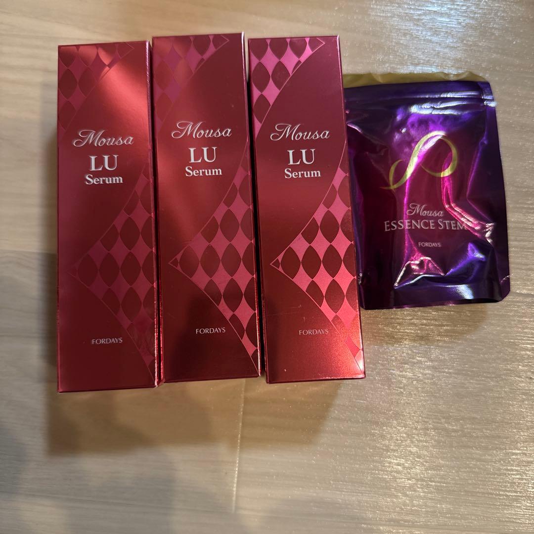 Mousa LU Serum 3本セット + Essence Stem