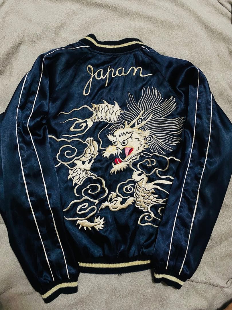 テーラー東洋 日本限定　スカジャン　サテン unisex ２面用 vintage