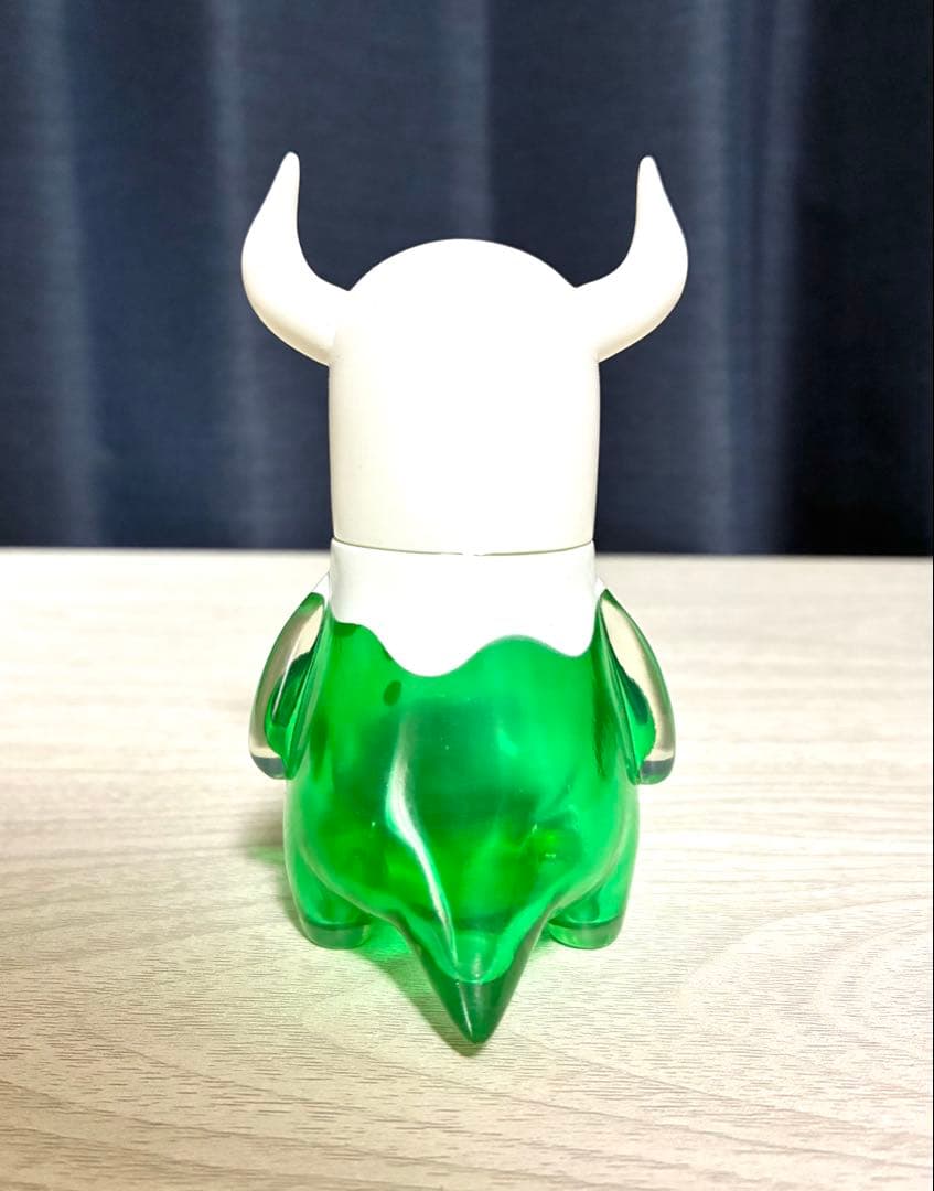 ソフビ 上の空怪獣ボー クリームソーダ メロン C-toys - メルカリ