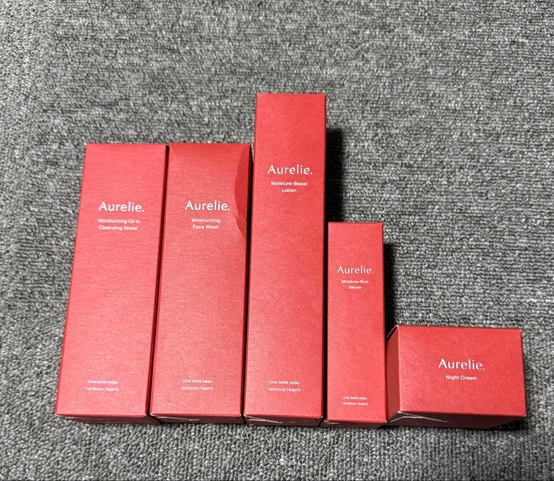 Aurelie.プレミアム集中ケア 5点セット Aurelie. プレミアムエイジング集中ケアセット - メルカリ