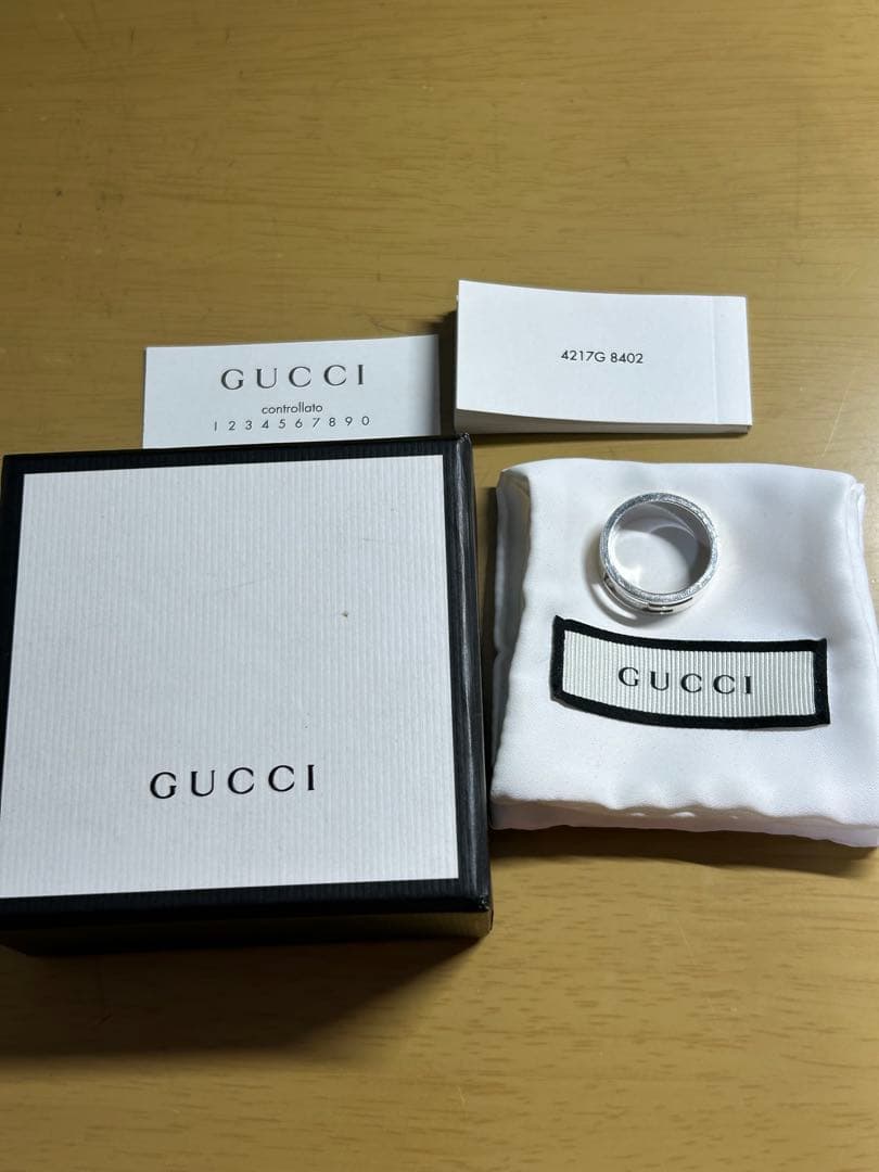 GUCCI シルバーリング 20号