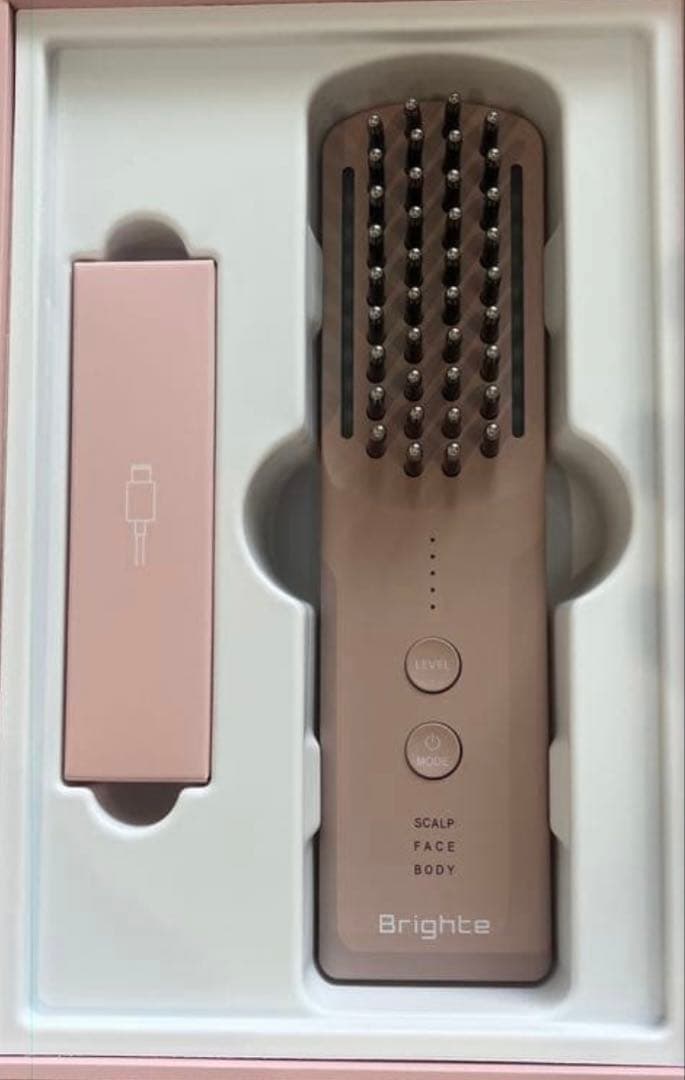 ❇︎新品未使用❇︎ ブライト エレキブラシ＋ ピンク 美顔器・おまけ付き