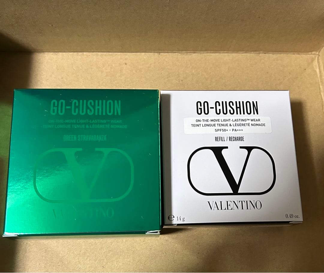 VALENTINO GOクッションファンデ　グリーンケースセット　新品未開封