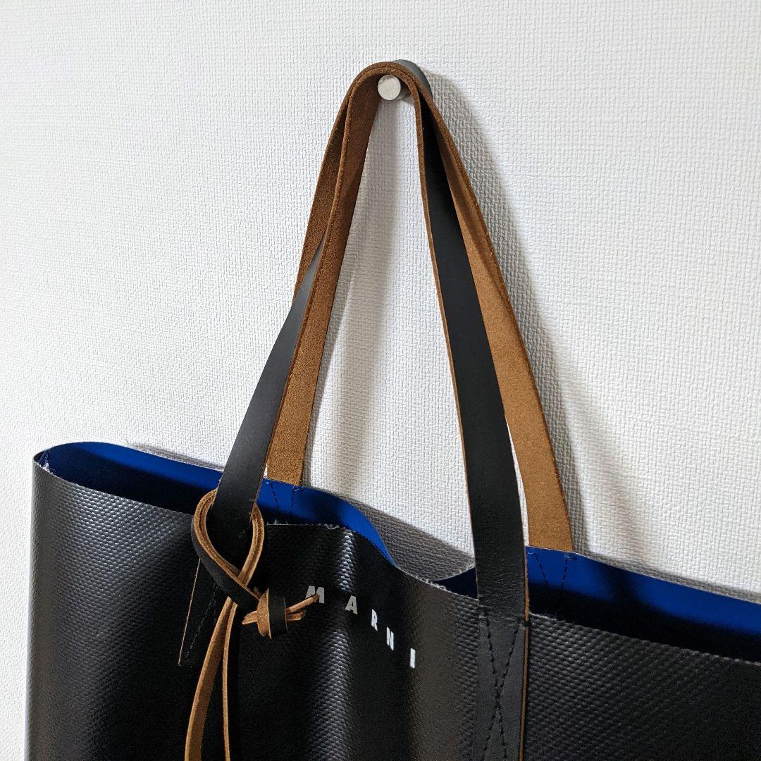 MARNI マルニ バイカラー ロゴ PVC レザー タグ トートバッグ 黒 青